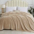 Плед Софи де Марко Орнелла (крем) 160х210